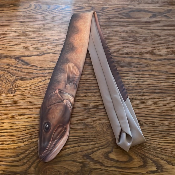 Ralph Marlin Other - Vintage Ralph Marlin Walleye Tie. 1986. 100% Polyester.